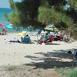 Blue Νέα Μουδανιά